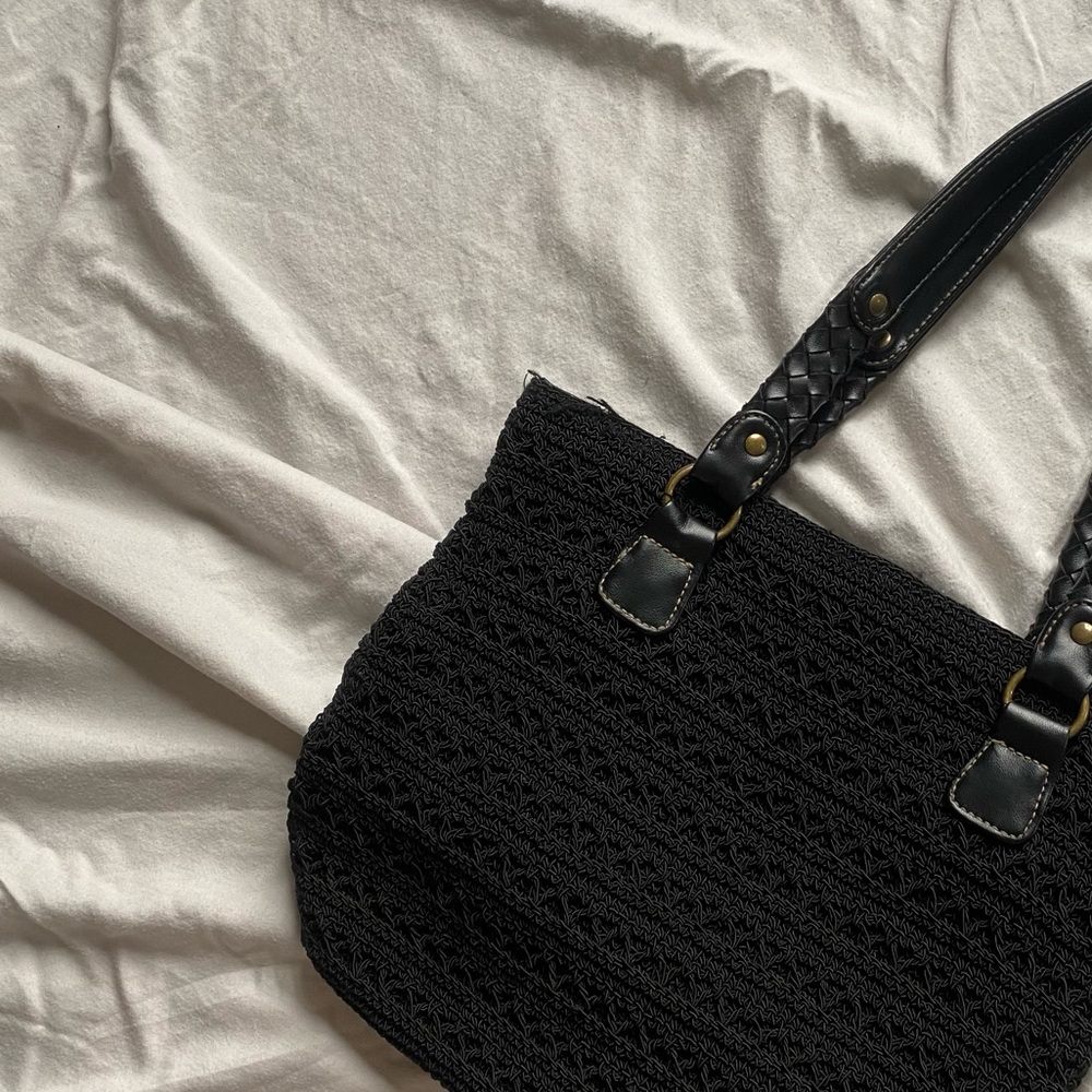 crochet medium sized black handbag